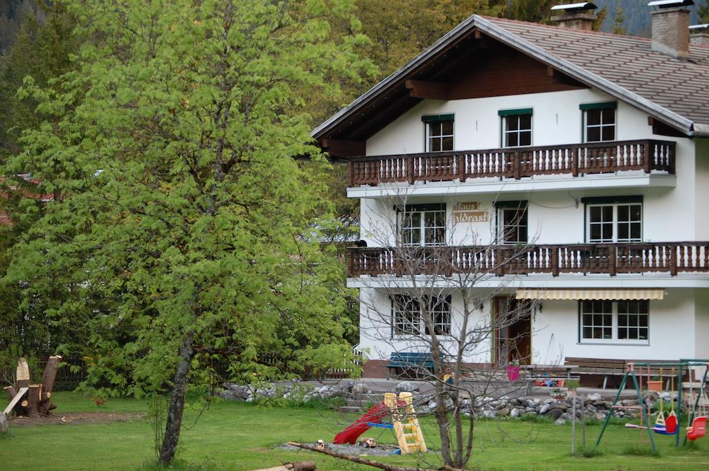 Haus Waldrast * Elbigenalp